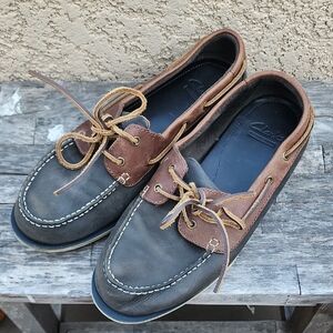 Clarks Boat Shoes with Moccasin Stitching Brown And Grey Size 9